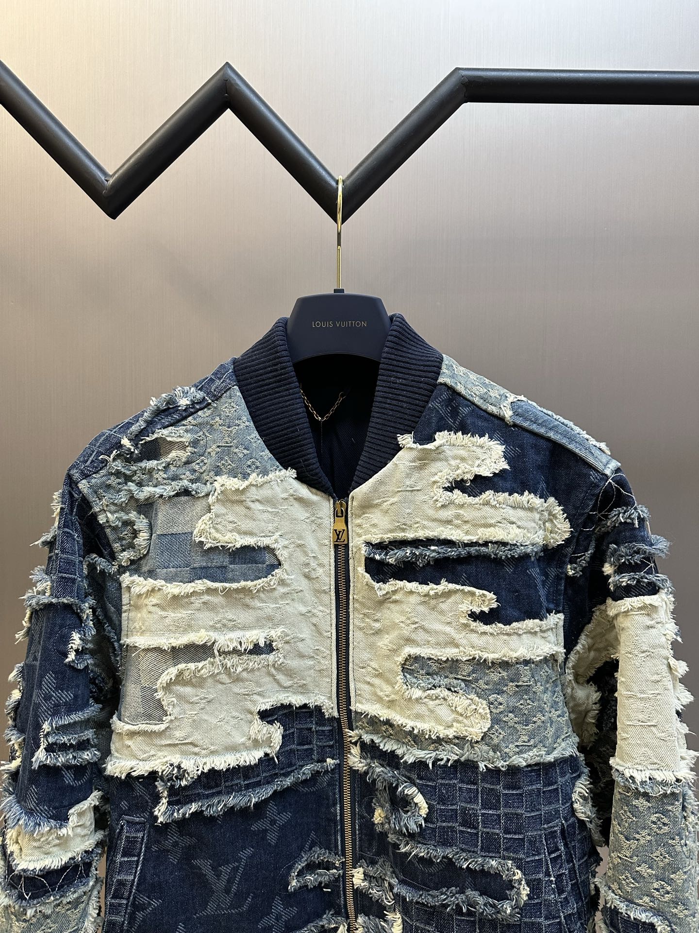 루이비통 패치워크 데님 봄버 자켓
