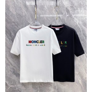 몽클레어 멀티컬러 자수 로고 티셔츠