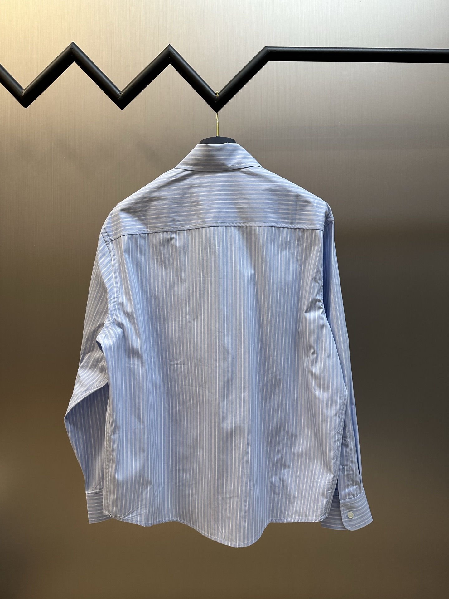 아미 파리스 오버사이즈 스트라이프 셔츠