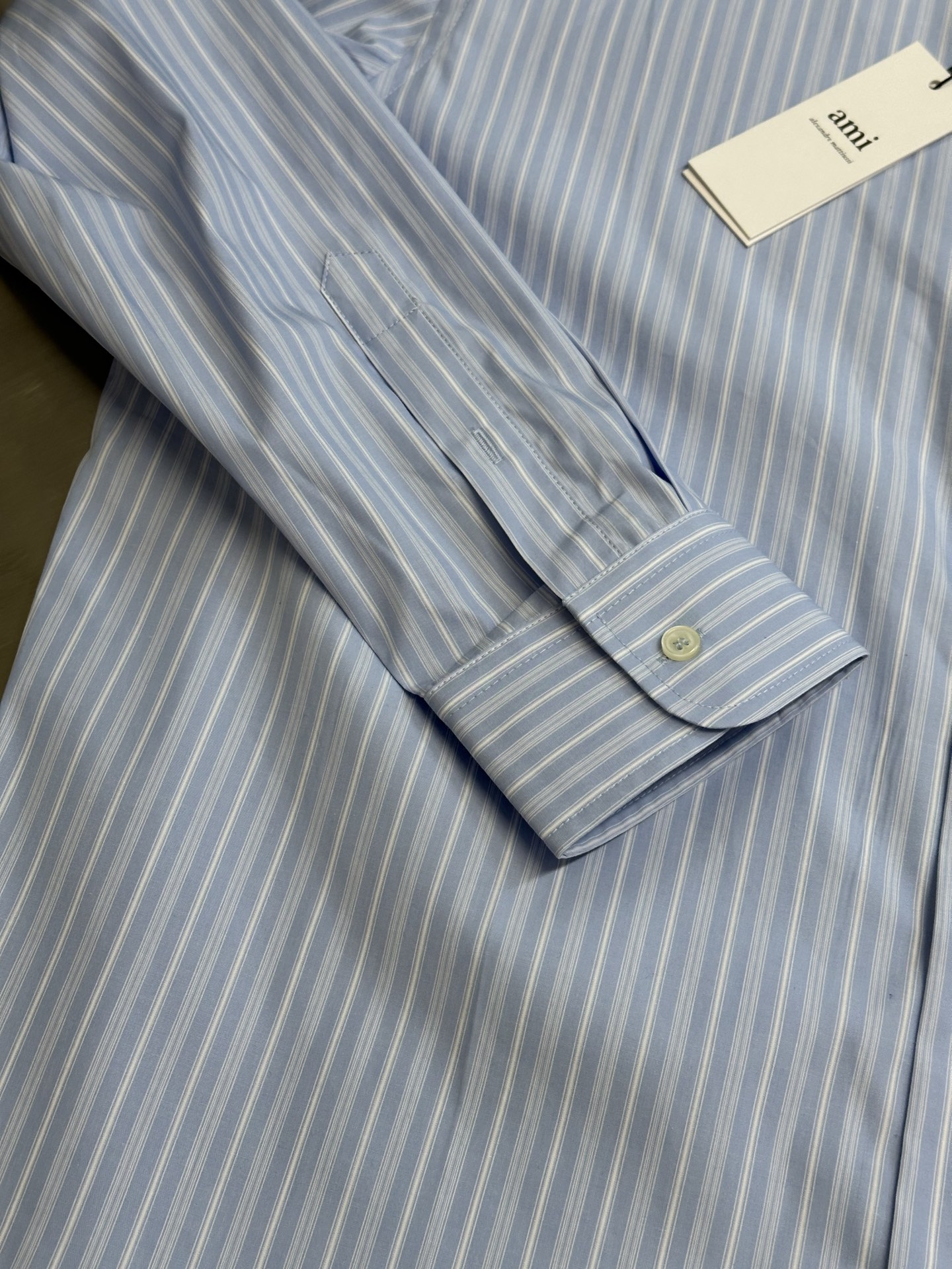 아미 파리스 오버사이즈 스트라이프 셔츠