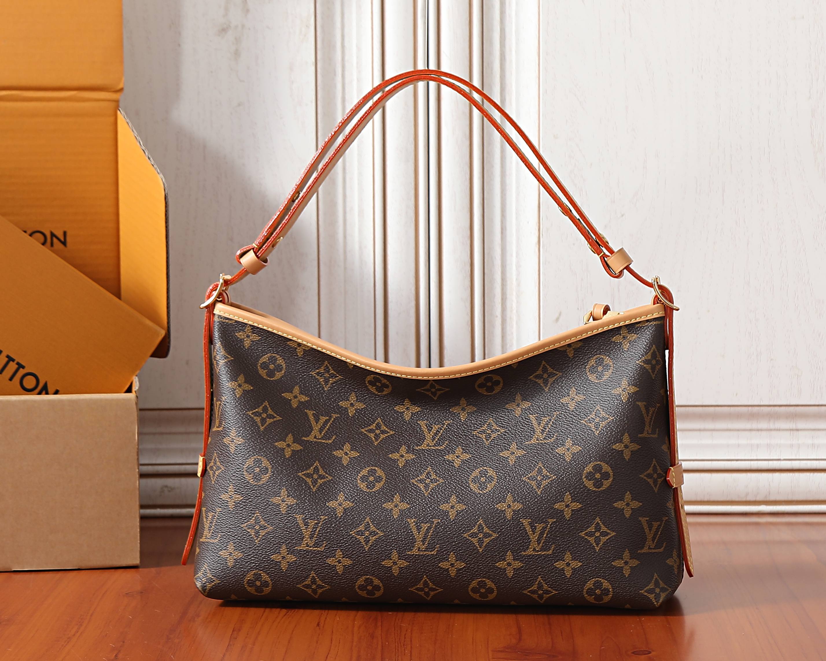 루이비통 캐리올 이스트 웨스트