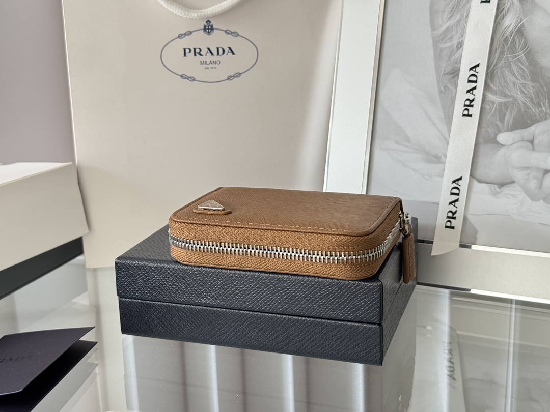 프라다 사피아노 코인 케이스