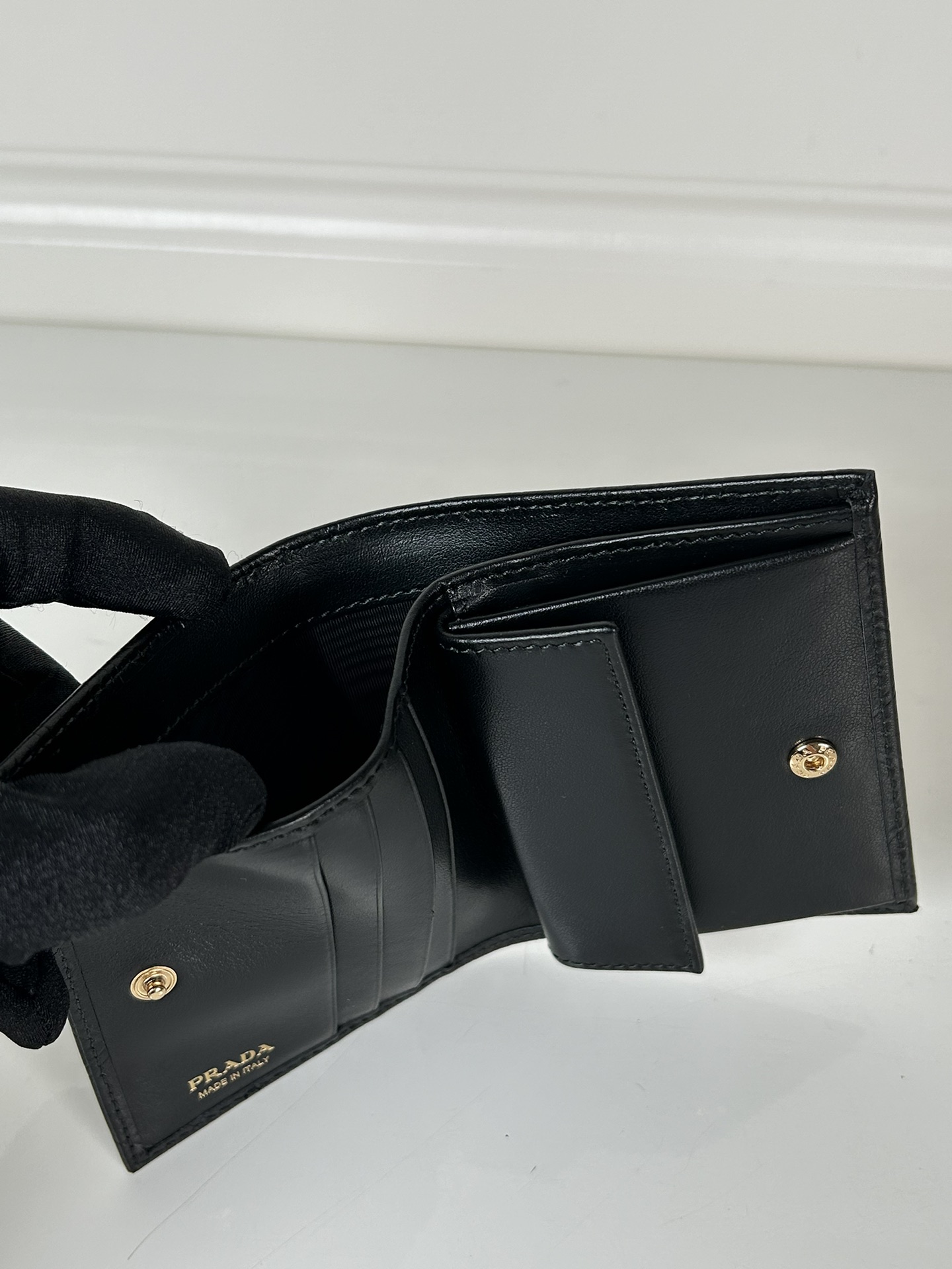 프라다 나파 레더 월릿