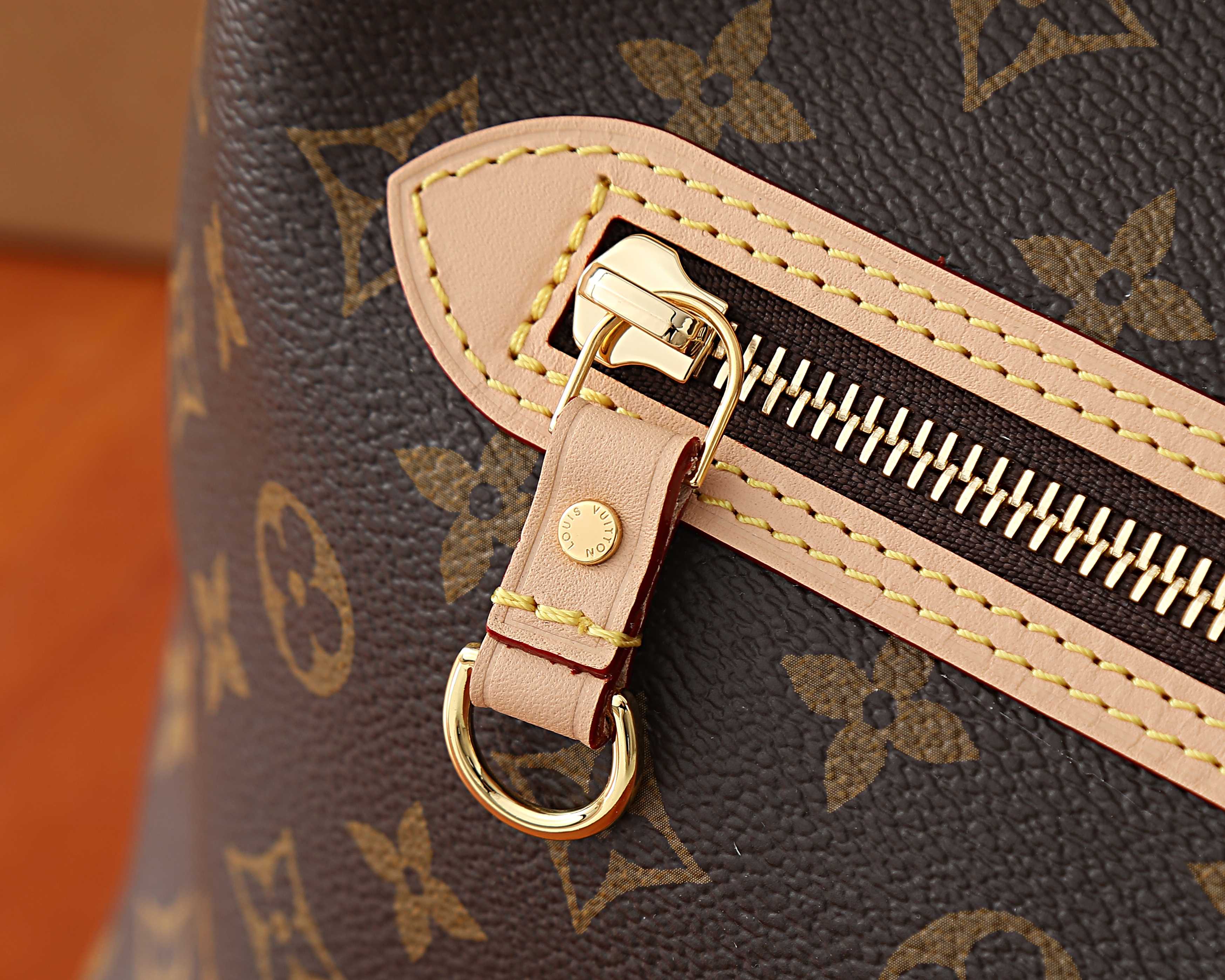 루이비통 라인업 호보백