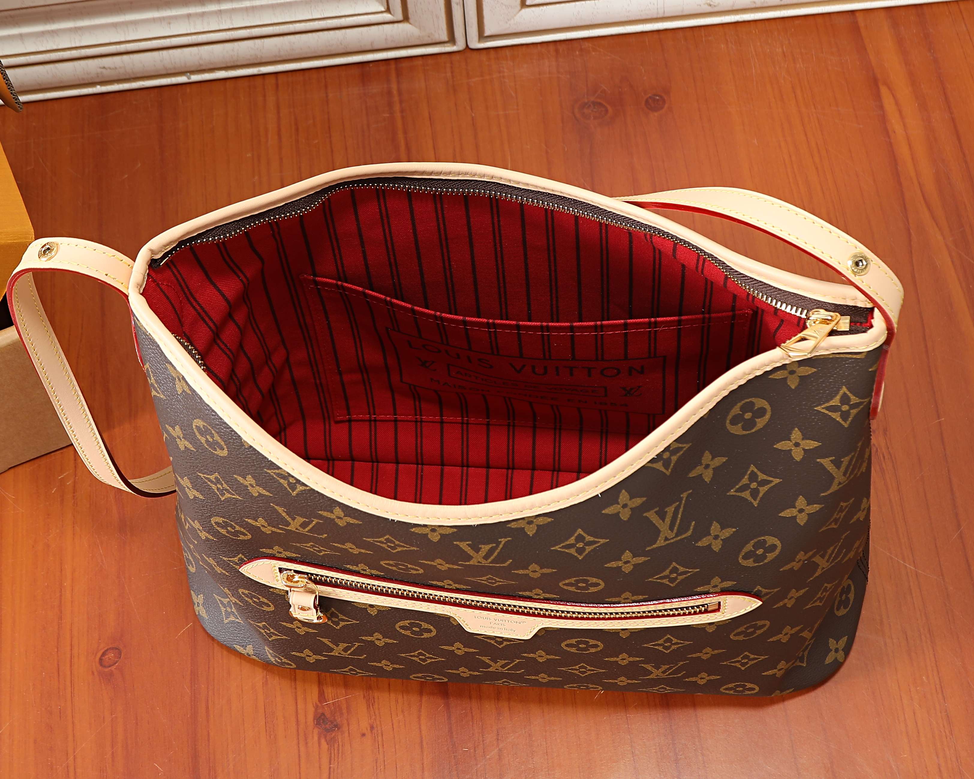 루이비통 라인업 호보백