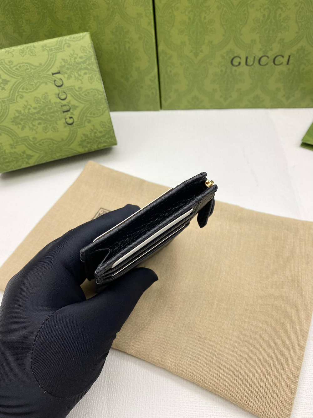 Gucci 574804