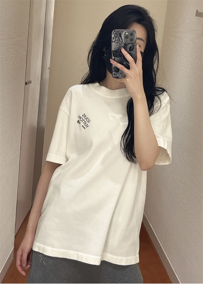 루이비통 엠브로이더드 시그니처 쇼트 슬리브 코튼 니트 반팔