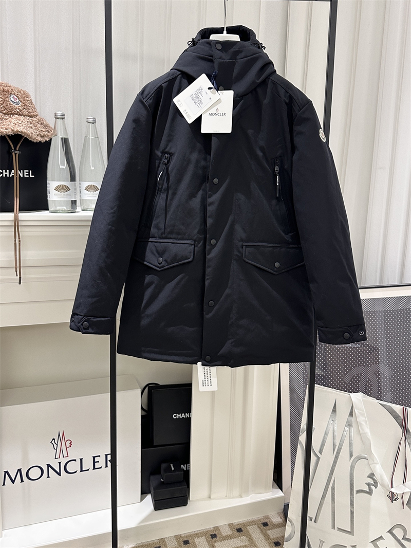 몽클레어 Livradois 리브라도이스 후드 다운 패딩 자켓