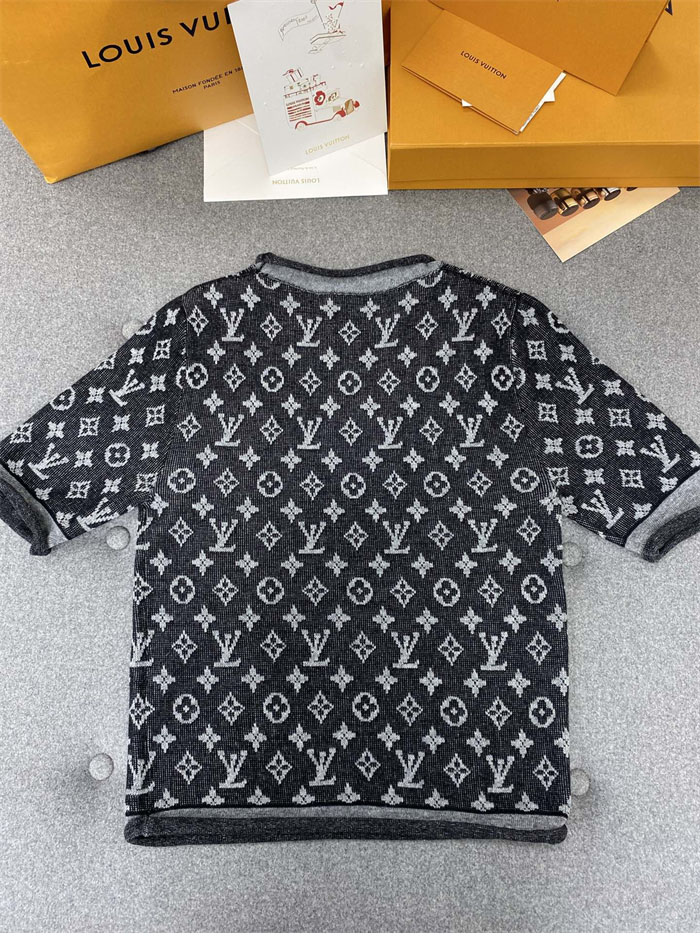 루이비통 모노그램 로고플레이 자카드 코튼 울 반팔 니트