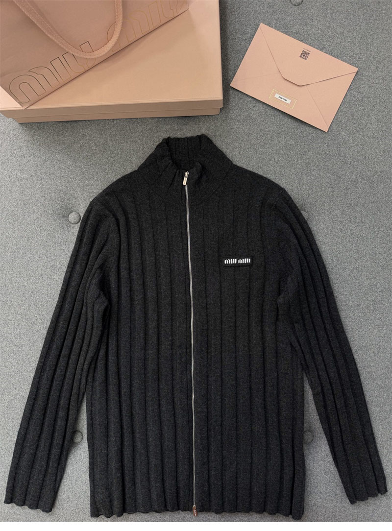 미우미우 울 캐시미어 집업 가디건