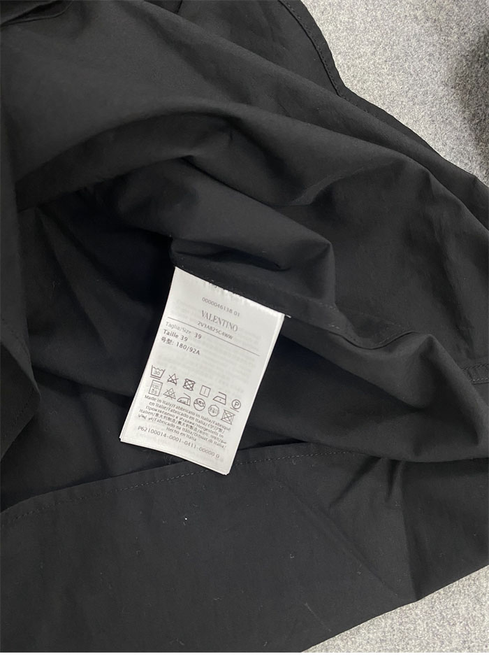 발렌티노 스터드 긴팔 셔츠