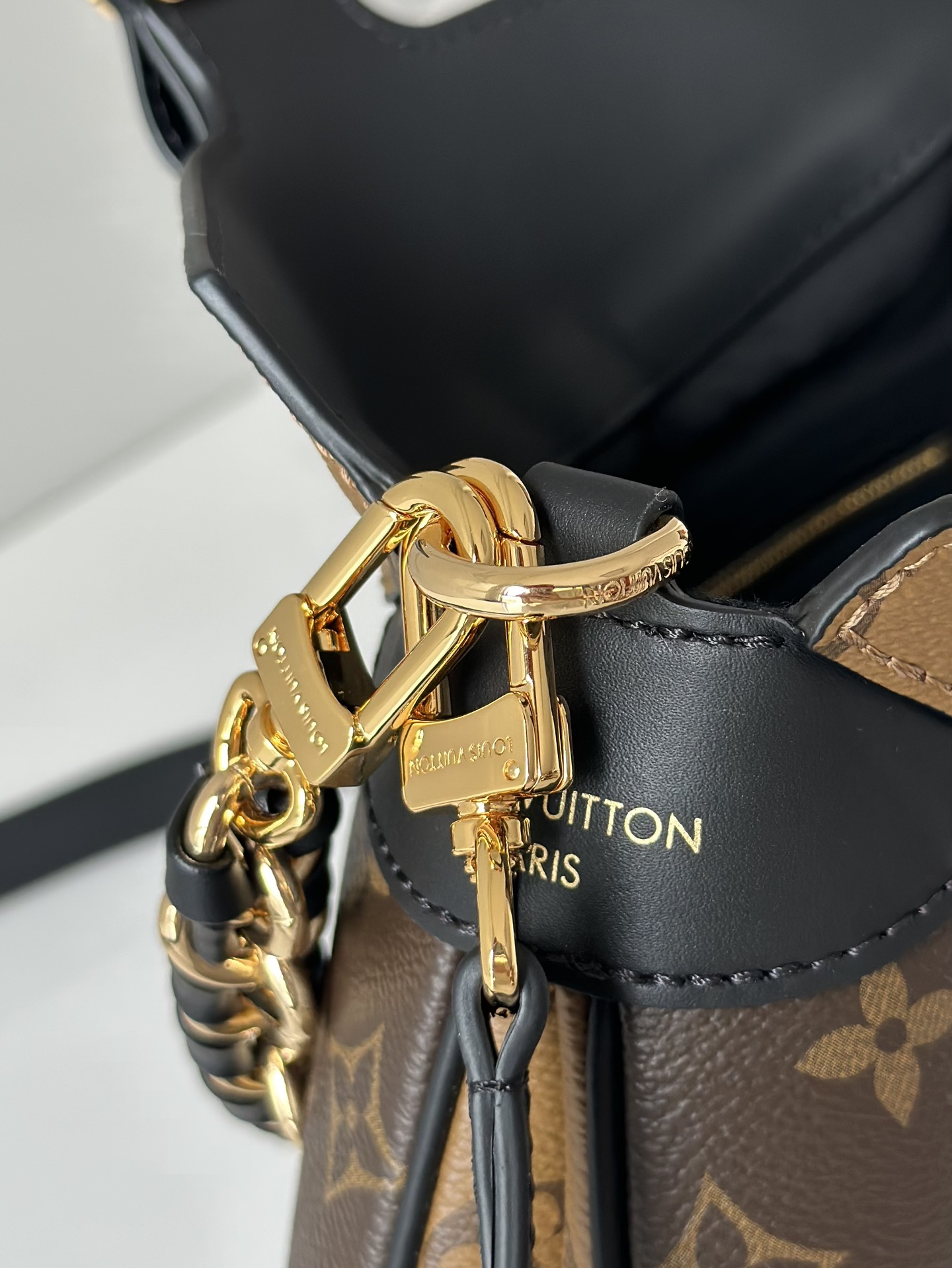 루이비통 트위니 모노그램 숄더 백“2COLOR”