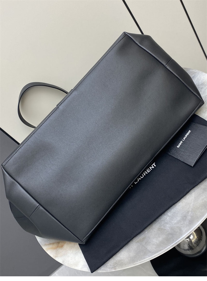 생로랑 레더 Y 토트백