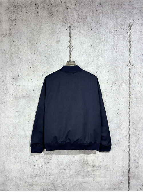 루이비통 엠브로이더드 LV 러버 블루종 자켓