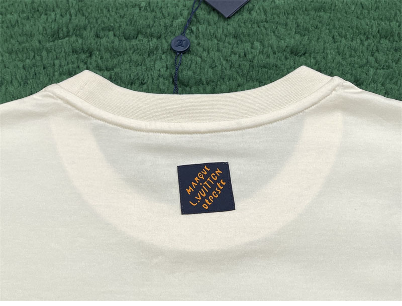 루이비통 LV 클럽 플래그 모티프 인따르시아 그래픽 티셔츠