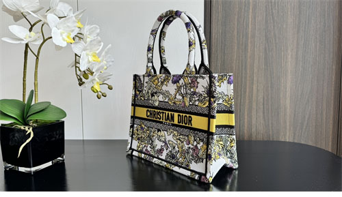 디올 북 토트백 스몰 샤돈 라떼 옐로우 멀티