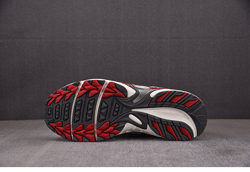 아식스 젤 카하나 TR V4 레드 크림 실버 1203A585