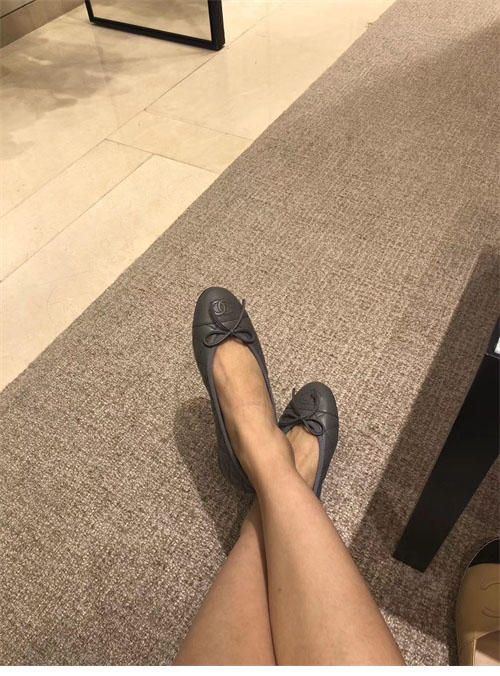 샤넬 램스킨 퀼팅 발레리나 플랫 슈즈