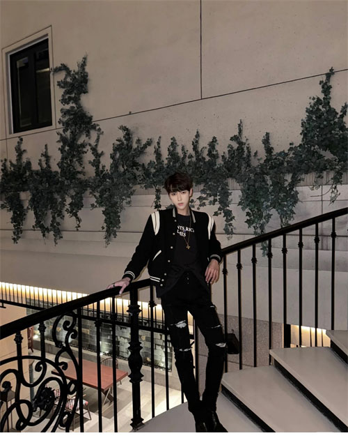 생로랑 클래식 울 테디 자켓