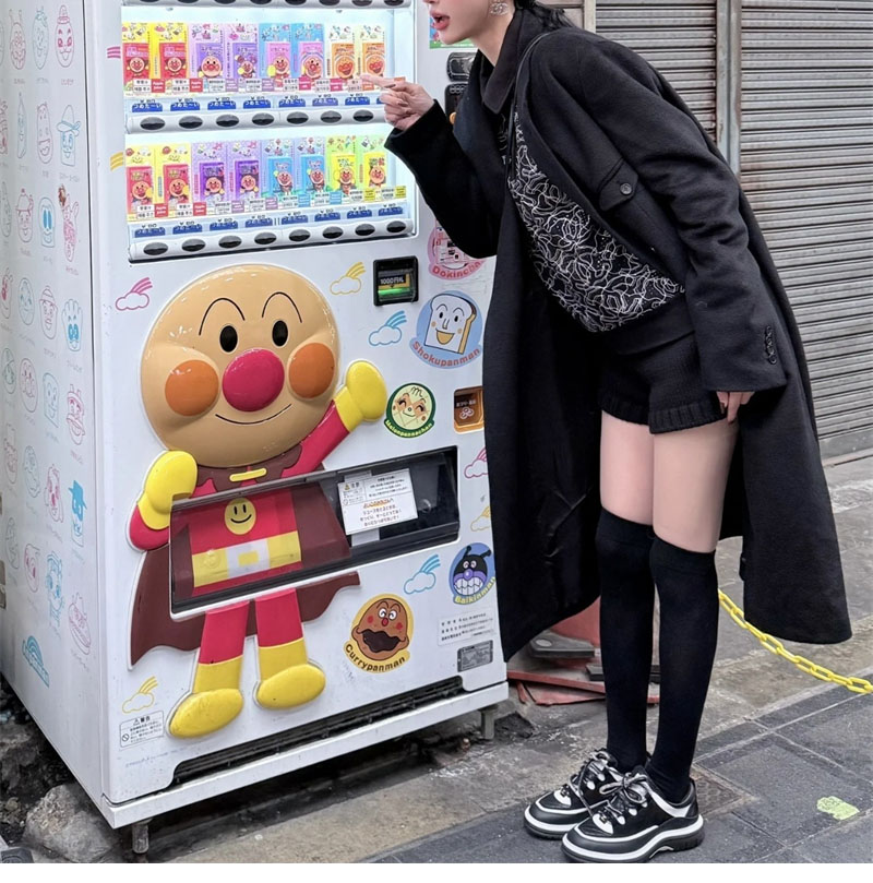 샤넬 25c 스니커즈 블랙