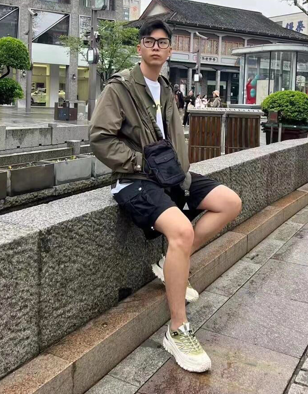 몽클레어 서프웩 블랙 카고 쇼츠