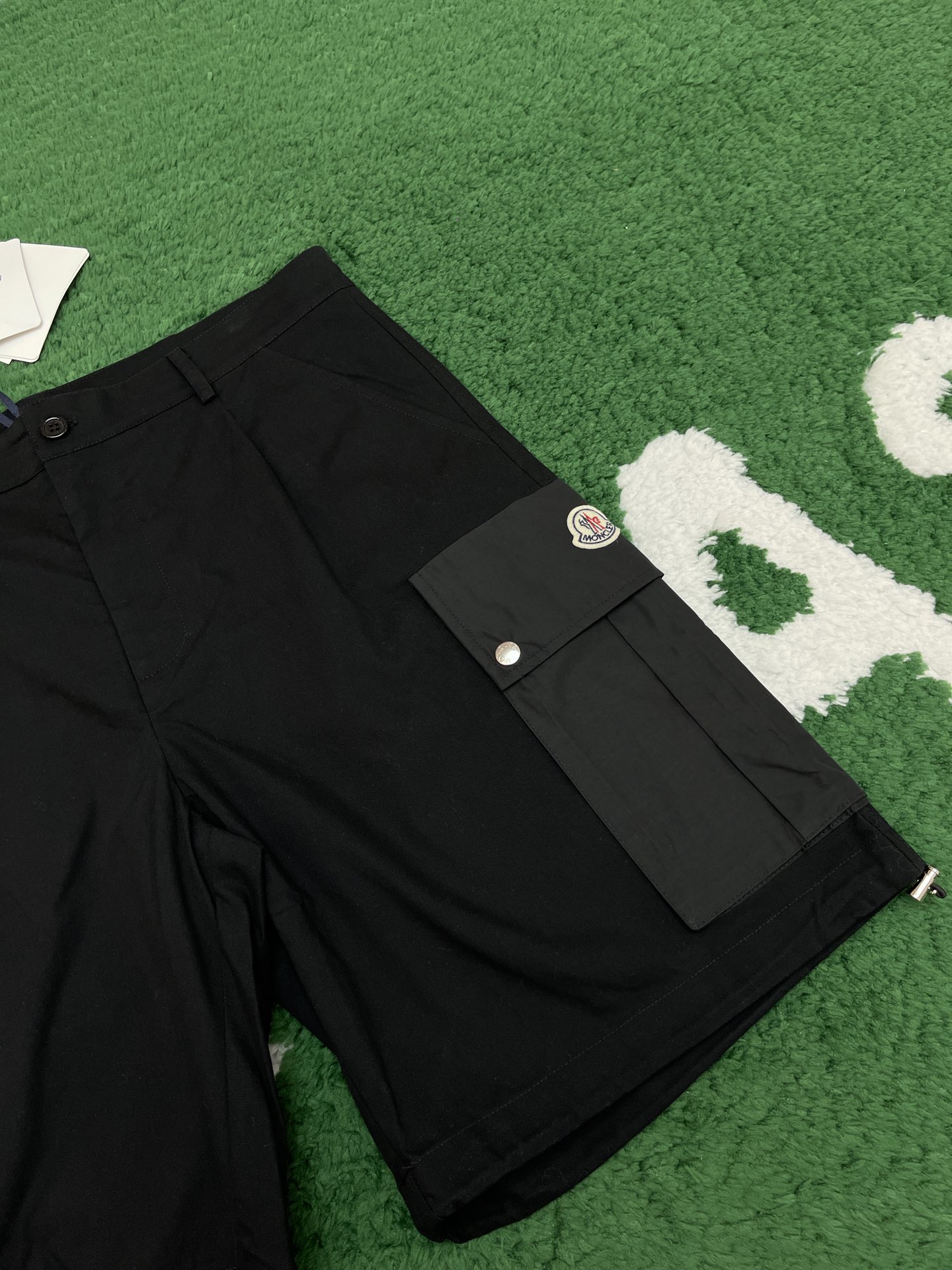 몽클레어 서프웩 블랙 카고 쇼츠