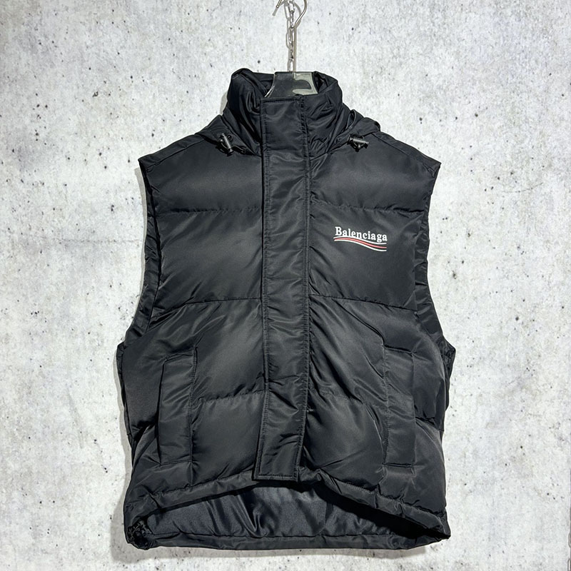 발렌시아가 24SS 웨이브로고 푸퍼 패딩 베스트