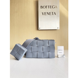 Bottega Veneta Cassette With Versatile Strap