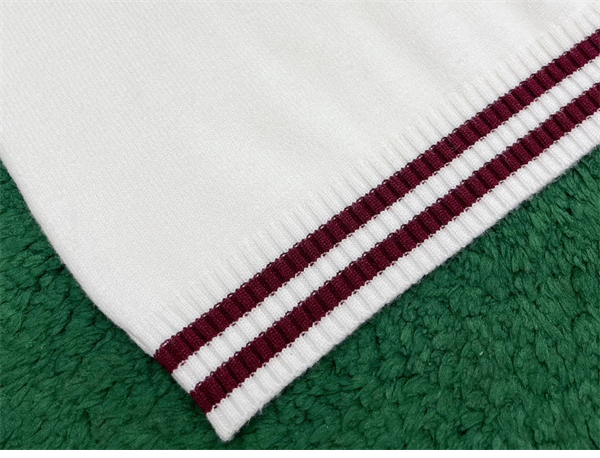 루이비통 루렉스 LV 크라운 패치 울 베스트