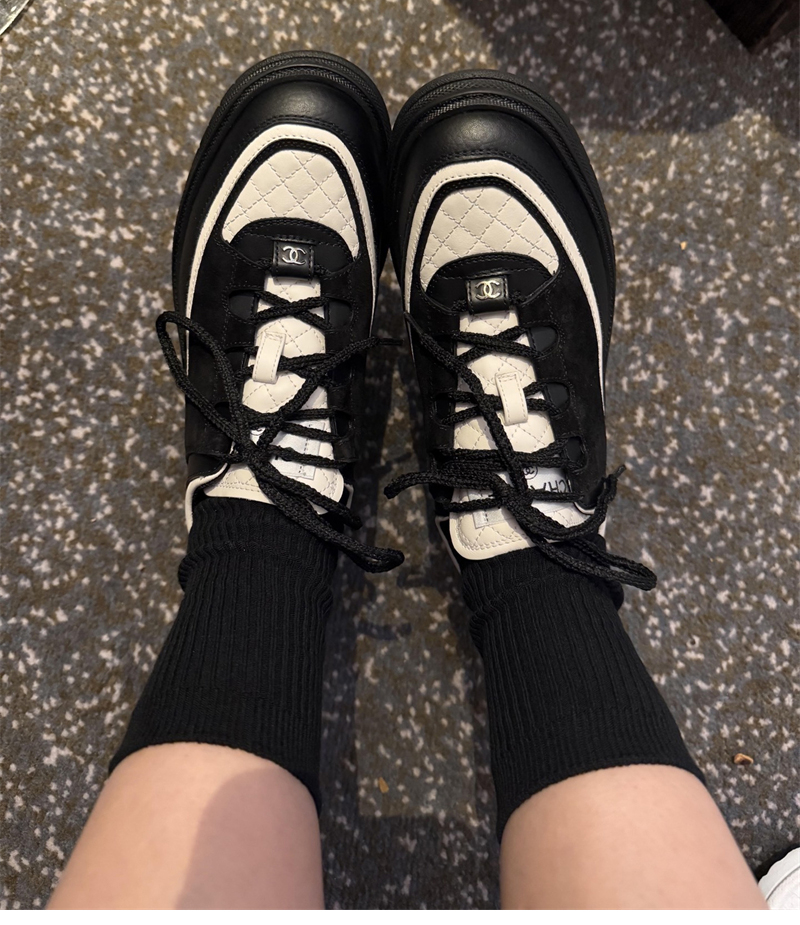 샤넬 25B 퀼팅 스니커즈