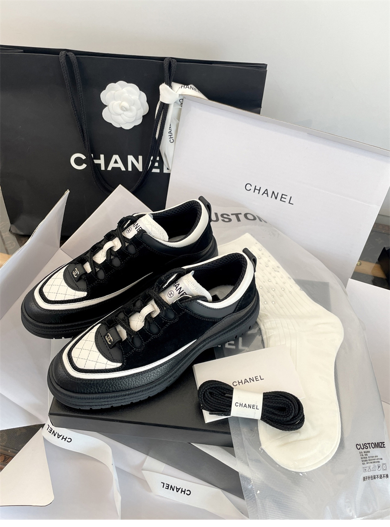 샤넬 25B 퀼팅 스니커즈