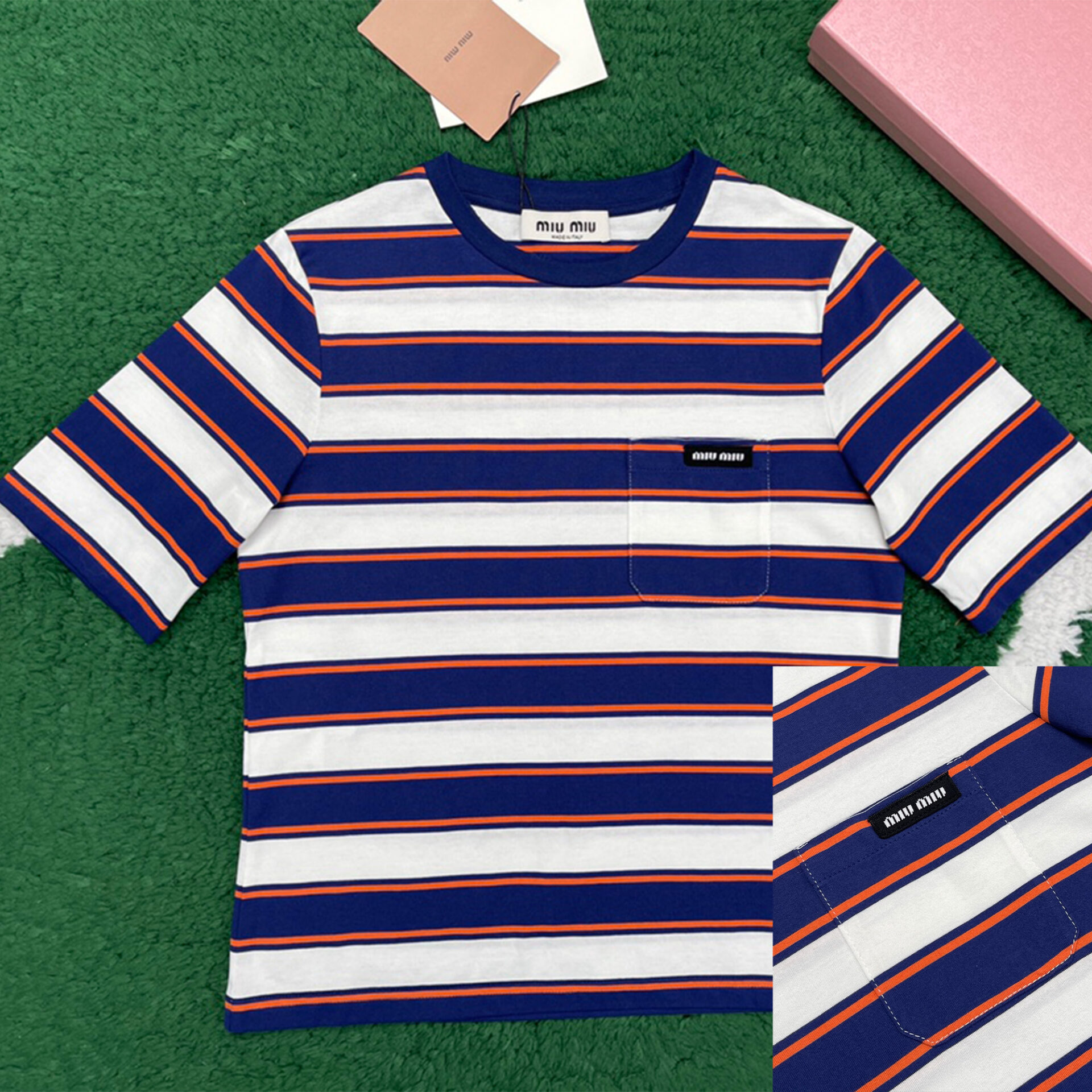미우미우 로고 패치 스트라이프 코튼 반팔 티셔츠