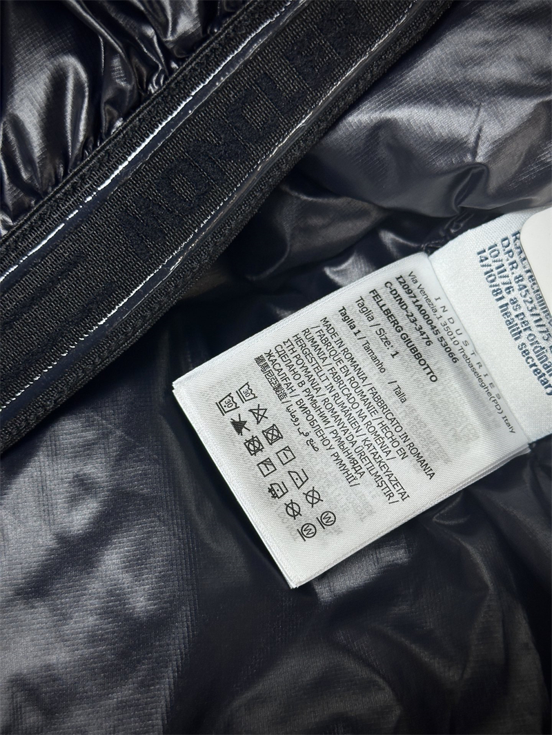 몽클레어 그레노블 Fellberg 펠버그 다운 스키 자켓