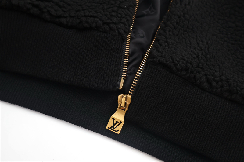 루이비통 레더 패치 플리스 블루종