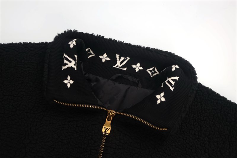 루이비통 레더 패치 플리스 블루종