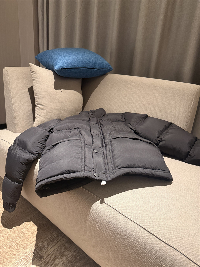 몽클레어 그레노블 Semur 세르누르 숏 다운 패딩 자켓