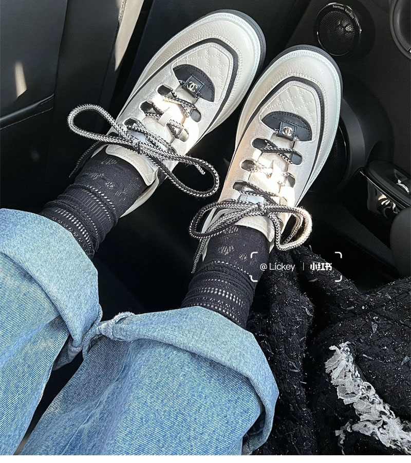 샤넬 25c 스니커즈 화이트