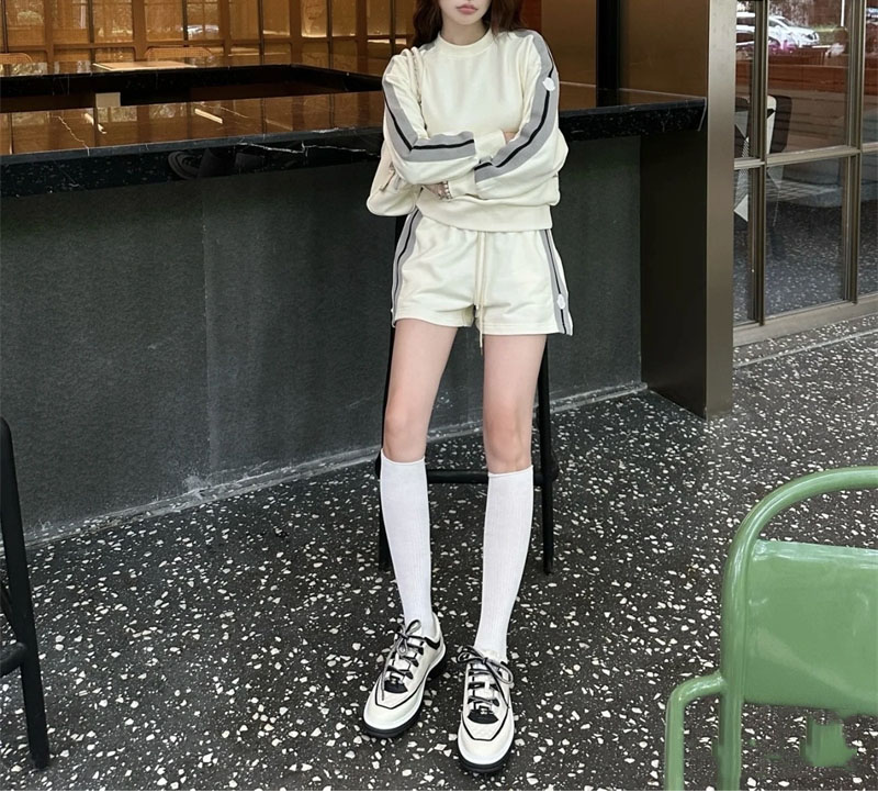 샤넬 25c 스니커즈 화이트