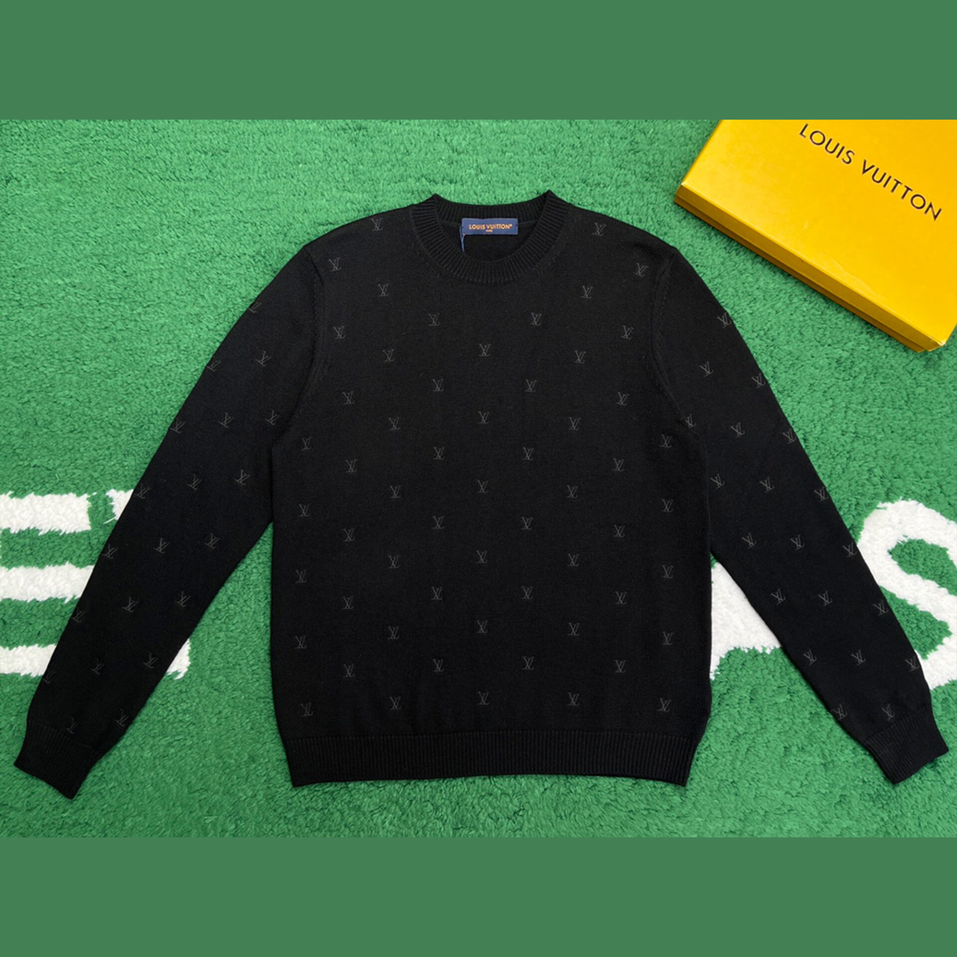 루이비통 엠브로이더드 시그니처 자수 메리노 크루넥 니트 블랙