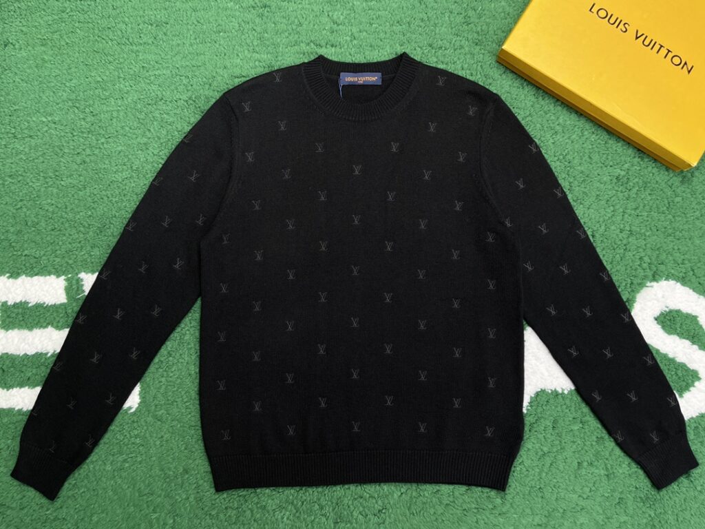 루이비통 엠브로이더드 시그니처 자수 메리노 크루넥 니트 블랙