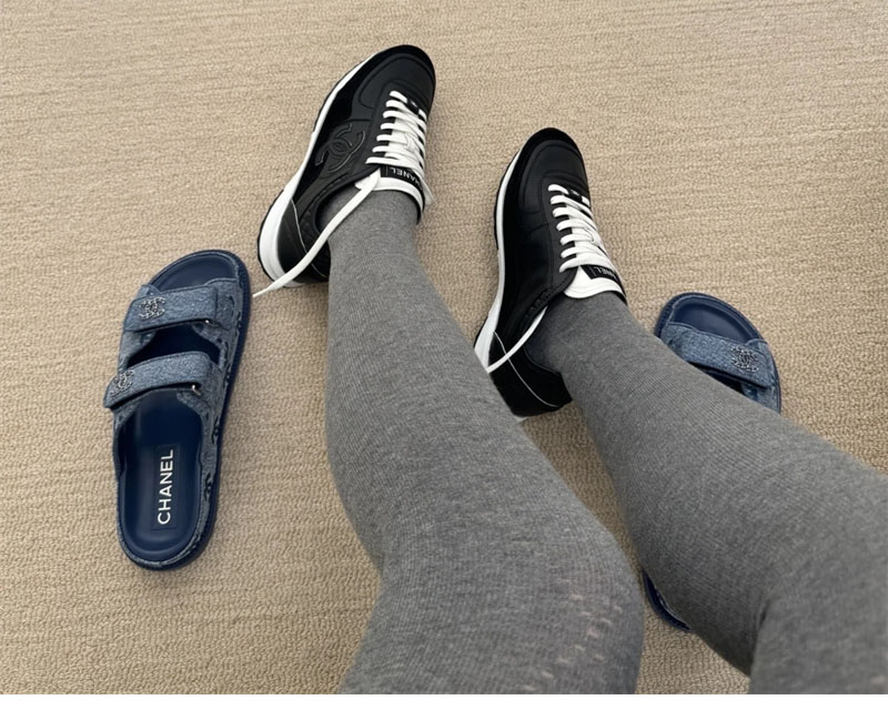 샤넬 25P CC로고 스니커즈 블랙/화이트