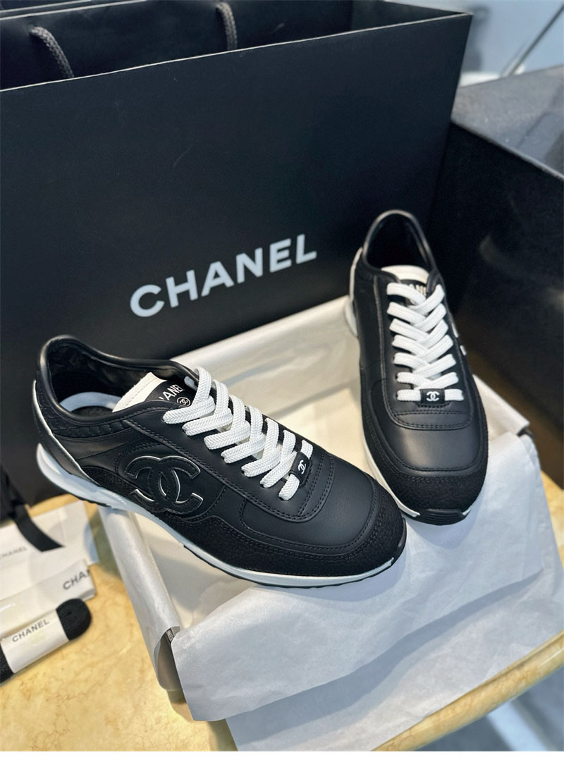 샤넬 25P CC로고 스니커즈 블랙/화이트