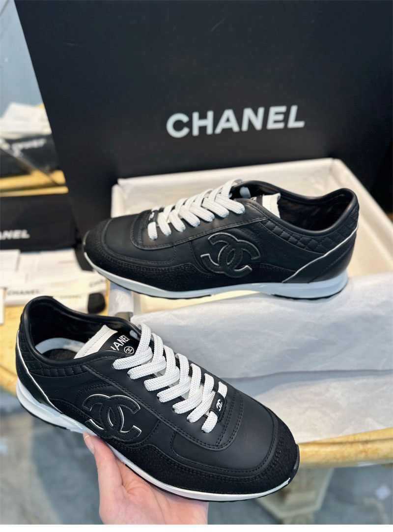 샤넬 25P CC로고 스니커즈 블랙/화이트