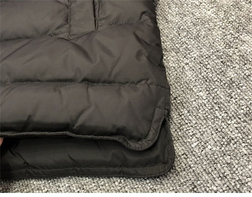 몽클레어 페베 FEBE 패딩 베스트