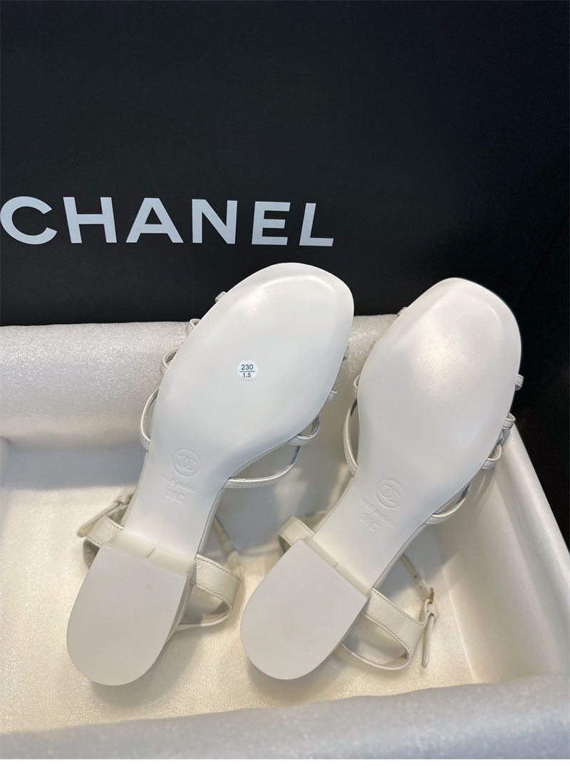 샤넬 25P 미드힐 램스킨 샌들