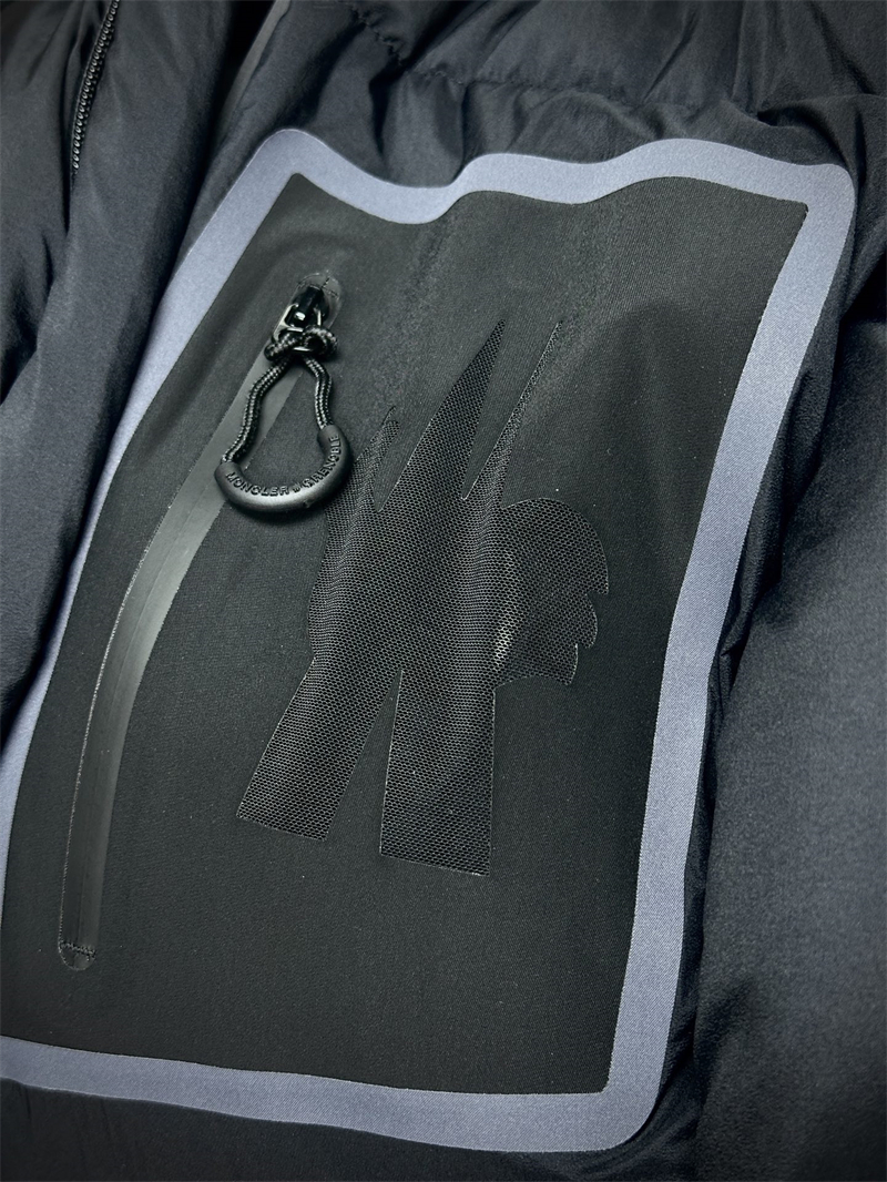 몽클레어 그레노블 Mandres 만드레스 다운 후드 패딩 자켓