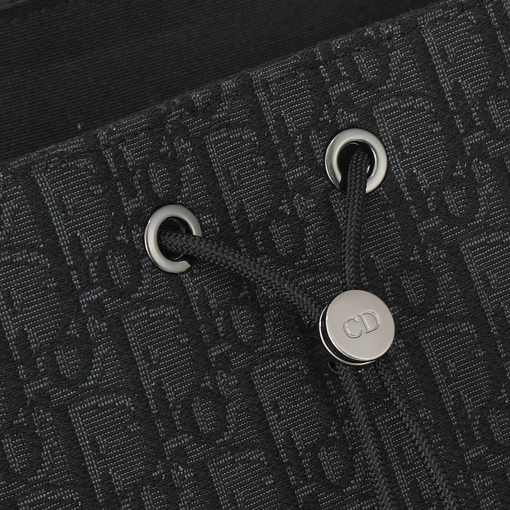 디올 Saddle Backpack With Flap