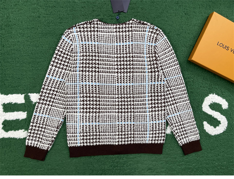 루이비통 텍스처드 플래드 가디건