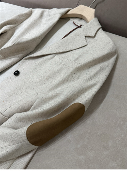 로로피아나 투버튼 빈티지 레더 블레이저