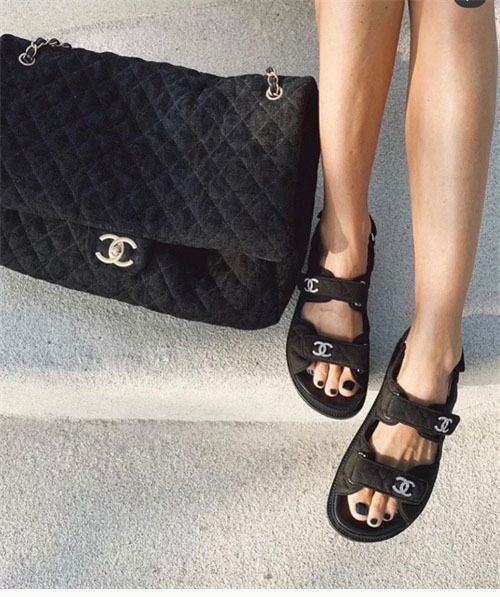 샤넬 cc 벨크로 샌들